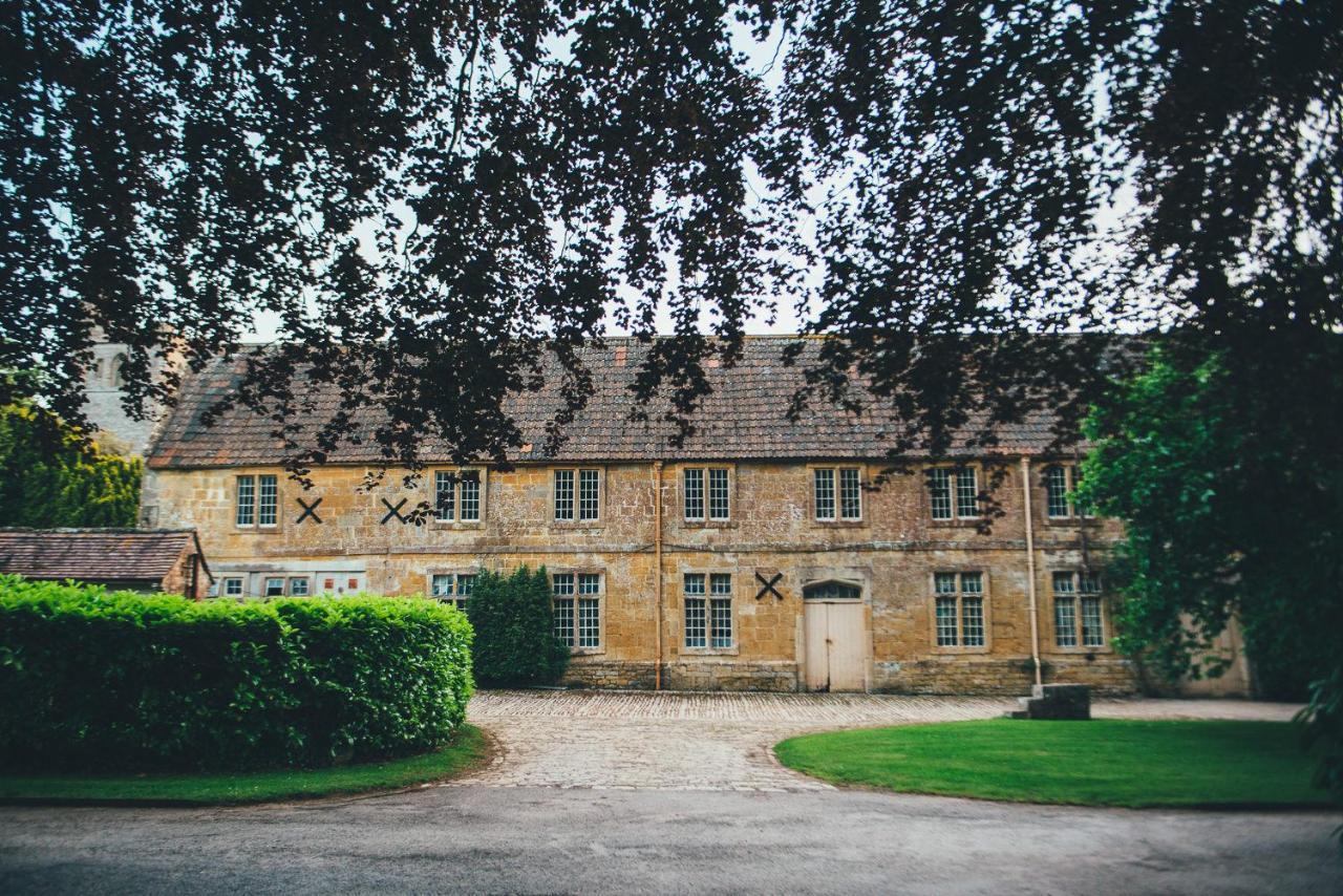 North Cadbury Court Coach Houses 외부 사진